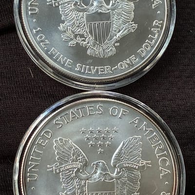 (1) SILVER EAGLE Random Date BU