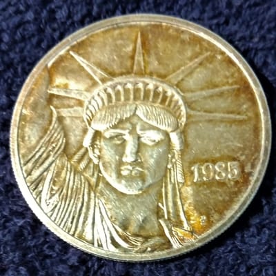 Engelhard 1 oz MTB Liberty Trade Silver 1985 round - additional view