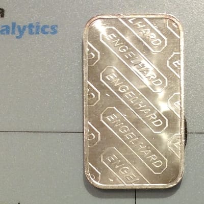 Engelhard Canadian 1 oz Globe-MC- Bull logo  bar - additional view
