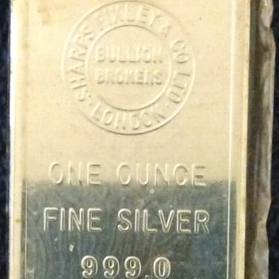 1971 Sharps Pixley & Co. London 1 oz silver bar