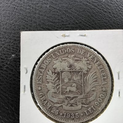 Key date Silver 1935 Venezuelan 5 Bolivares - additional view