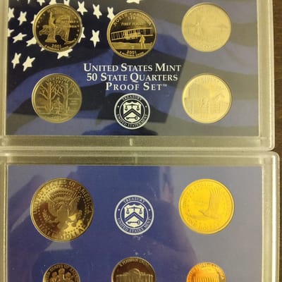 2001 United States Mint Proof Set - additional view
