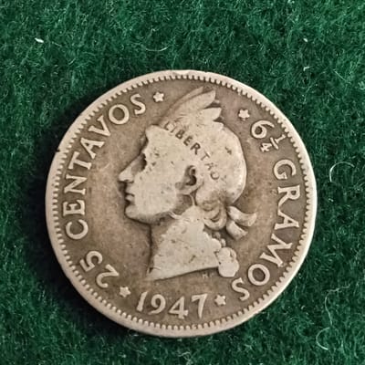 Silver 1947 Dominican Republic 25 Centavos