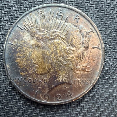 Crazy Toner 1924 Peace Dollar Hard To Find Toned.