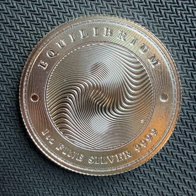 2021 TOKELAU EQUILIBRIUM 1 OZ. SILVER ROUND .9999
