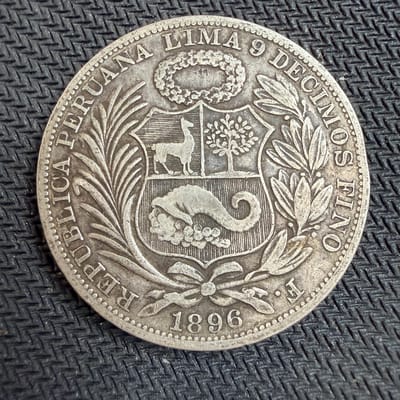 PERU - Un Sol - 1896 F. - Km-196.26 - Extra Fine Large Silver Coin - .7234 ASW!