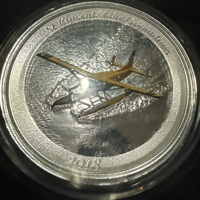 2018 ST Vincent & The Grenadines colorized 1OZ - additional view