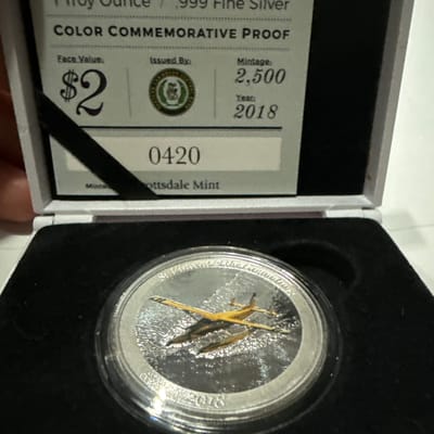 2018 ST Vincent & The Grenadines colorized 1OZ