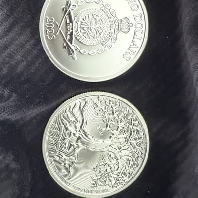 2025 Niue $2 Tree of Life