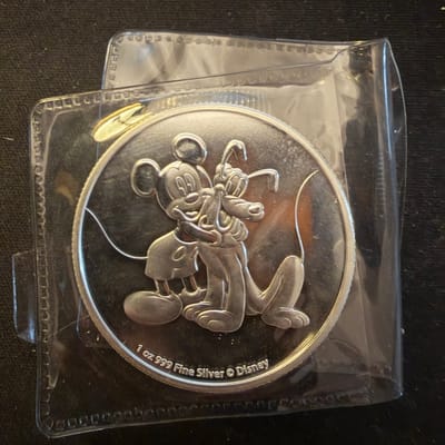 2020 1oz Niue Disney Mickey & Pluto .999 Silver