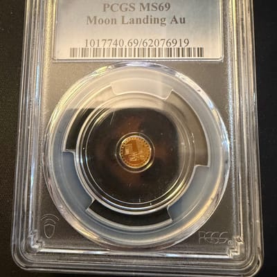 1/500 oz Moon Landing 999.5 Gold MS 69