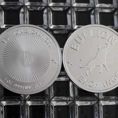 1 Ounce .999 Fine Silver Liberty Themed