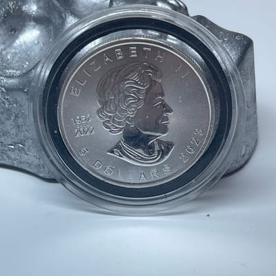 1 oz Elizabeth II Five Dollars 2023 .9999 Fine Sil