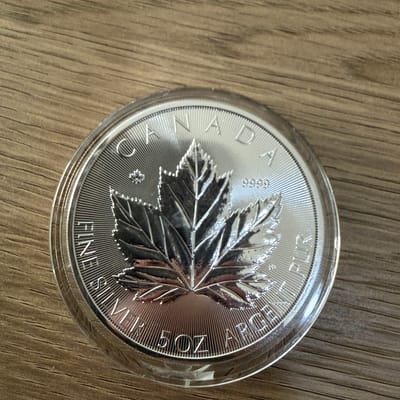 2026 5 oz Canadian Maple Leaf  - additional view