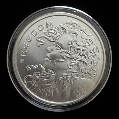2015 Silver Shield Freedom Girl 1 oz Silver Round