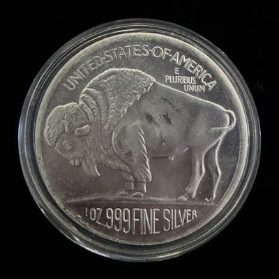 2011 Buffalo 1 oz .999 Fine Silver Round - additional view