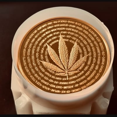 Cannabis (Nature's Holiday) 1 oz .999 Fine Copper 