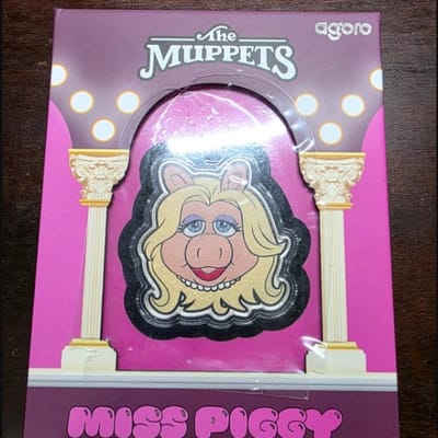 2025 Agoro The Muppets - Miss Piggy 1 oz Silver - additional view