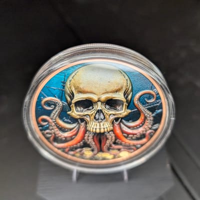 5 oz .999 Fine Copper Colorized Pirate Skull Round - additional view