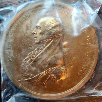 US Mint Presidential 3 inch Broze Medals - additional view