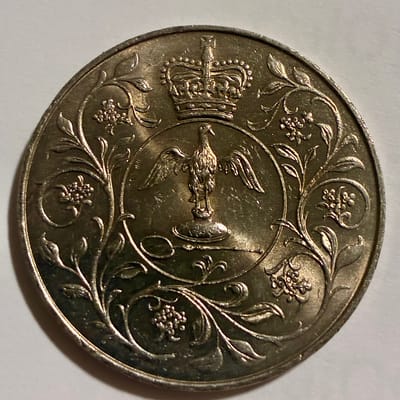 1977 Queen ElizabethII Silver Jubilee Commem Crown - additional view