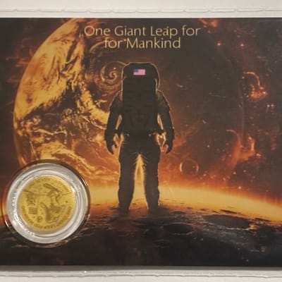 One Giant Leap 1/1000 Gold card 