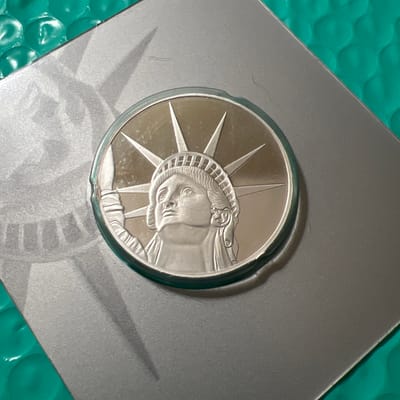 2022 Solomon Islands Statue of Liberty 1.5 oz Silv - additional view