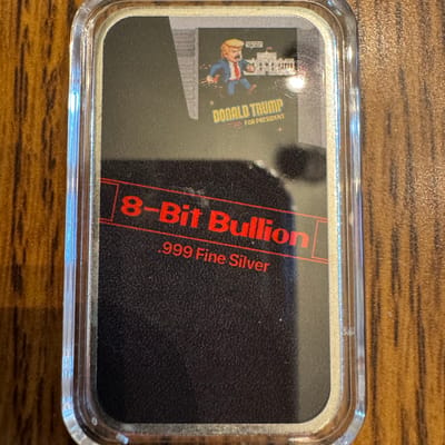 1 ounce .999 silver colorized Trump bar - additional view