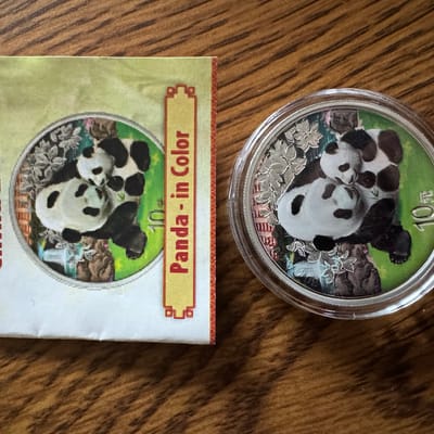 2024 Colorized panda silver coin