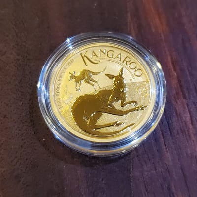 BU 2025 1/4 oz Gold Kangaroo In Capsule - additional view
