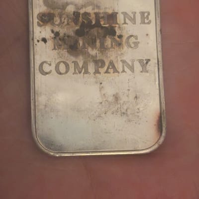 Vintage 1 oz Silver Coors Light Silver Bullet - additional view