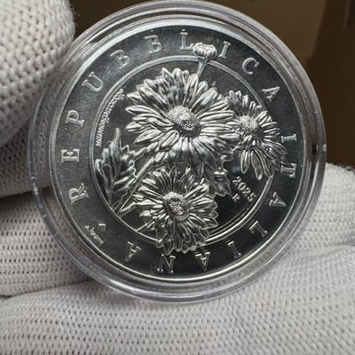 SALE 2025 Italy 1 oz Silver Flora & Fauna BU 