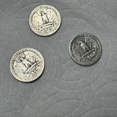 SPOT Three 1940s Junk 90% silver Quarters - additional view