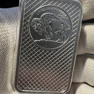 5 oz Silver Buffalo Bar JUST ABOVE SPOT - additional view