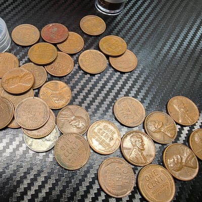 2 Rolls Wheat Pennies Cents 1920-1950 Mixed Dates - additional view