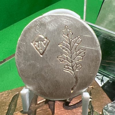 Emptyo metals oak leaf