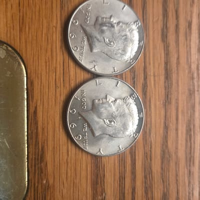 40 percent clad Kennedy half dollars lot of 2 coin