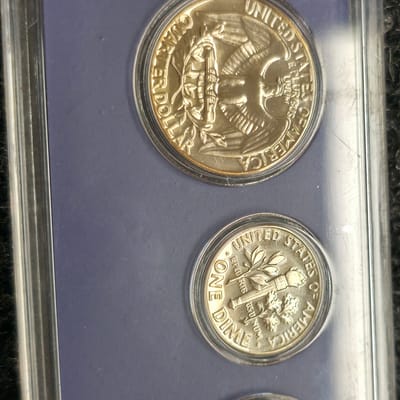 1967 special mint set - additional view