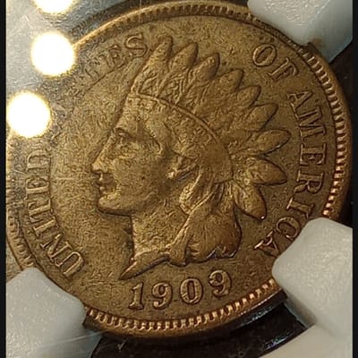 1909 Indian Head Cent Penny NICE VF / XF Sharp   In PCCB Coin Slab 