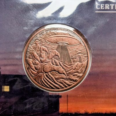 Red Eyed Alien Invader 1 oz .999 Fine Copper Round - additional view