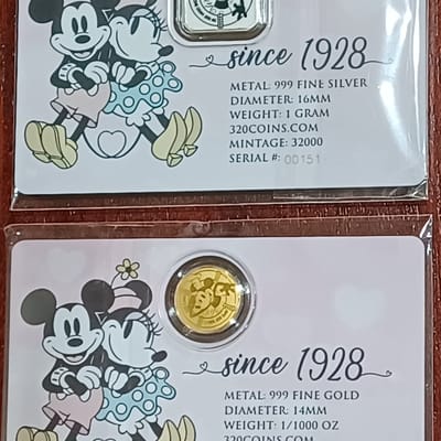 Mickey Steamboat Love 1g Silver 1/1000 oz Gold Set - additional view