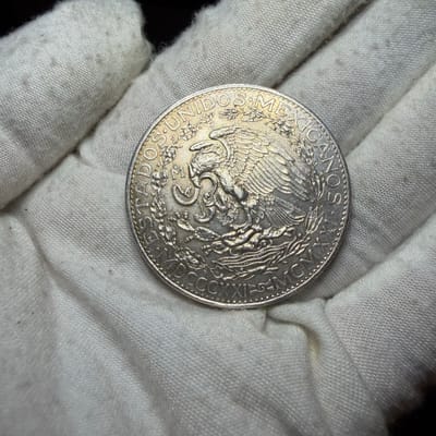 🇲🇽 1921 Mexico 2 Pesos Silver Coin 🪙 - additional view