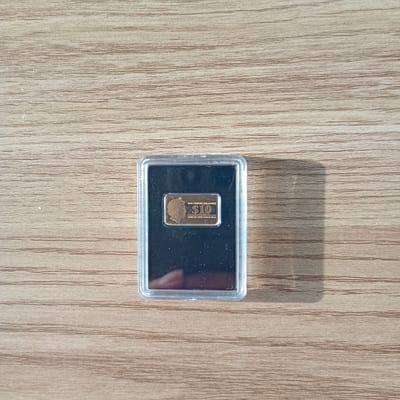 Disney Snow White 1/100 oz Proof Gold - additional view