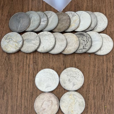 Lot of 4 Random Peace Silver Dollars 1923-1925 - additional view