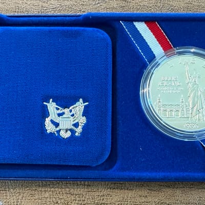 1986 Liberty Coin Silver Dollar and Half Dollar - additional view
