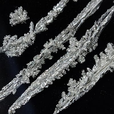 2.9 Grams Beautiful Grown Crystalline Silver .999+ - additional view