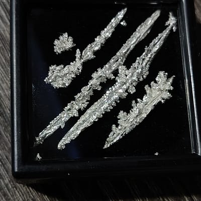 2.9 Grams Beautiful Grown Crystalline Silver .999+