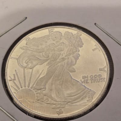 Divisible 1/2 oz 99 silver walking liberty design