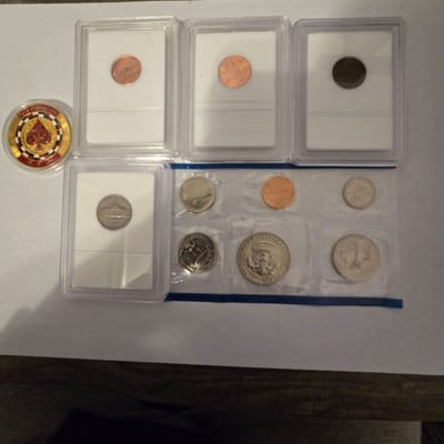 Lot of 6 coins and tokens - additional view