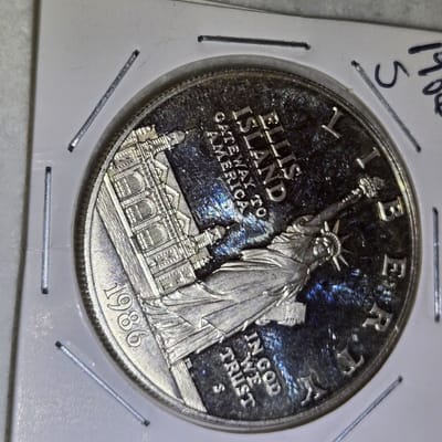 2 commeritive silver dollar - additional view